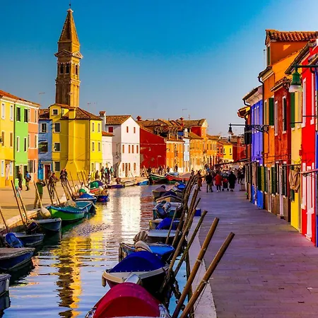 In 45682 Апартаменты *